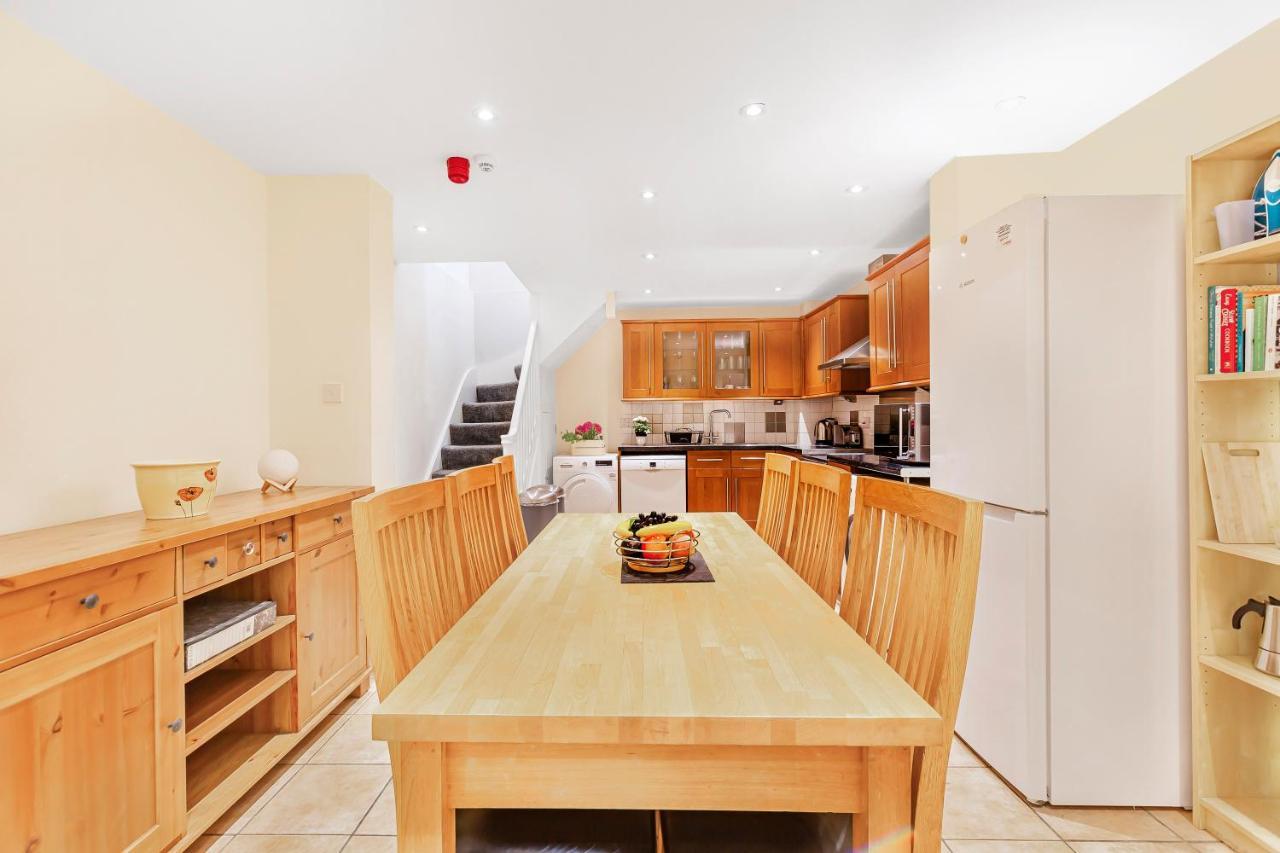 Charming 4 Bed Town House With Roof Terrace Villa London Bagian luar foto